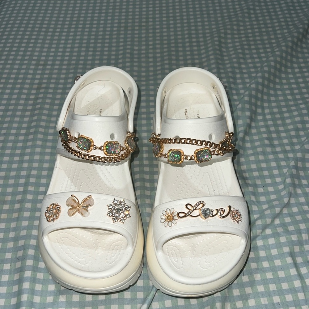 Crocs classic mega crush